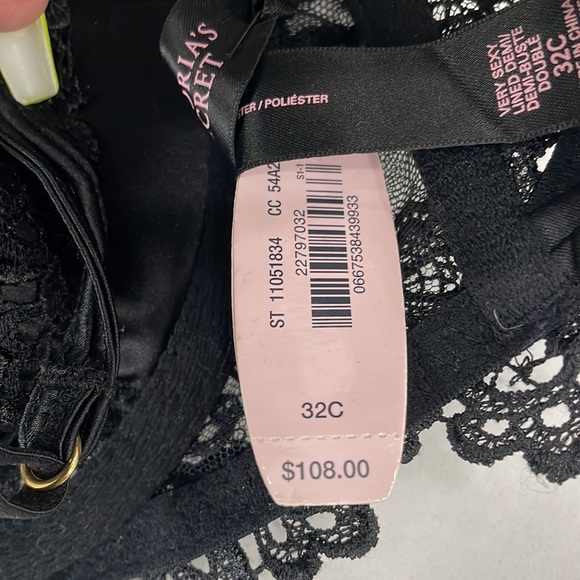 Victoria Secret designer collection bra - Picture 10 of 10